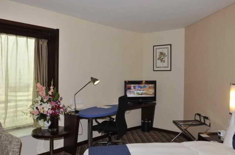 Holiday Inn Express Tianjin City Center Exterior photo